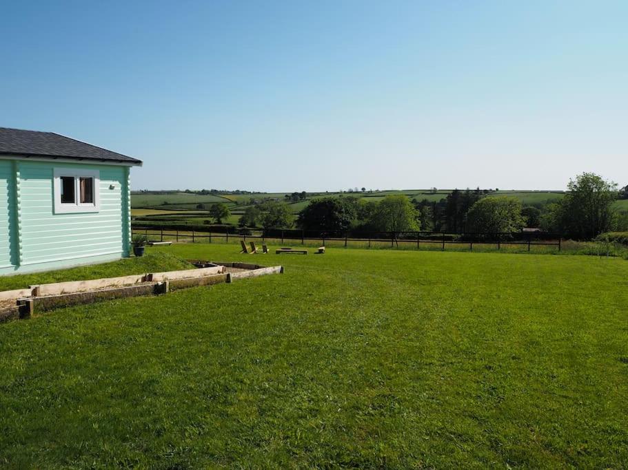 Villa Ty Twt Carmarthen Exterior foto